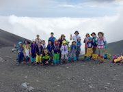 スカウト登山：宝永山頂上にて